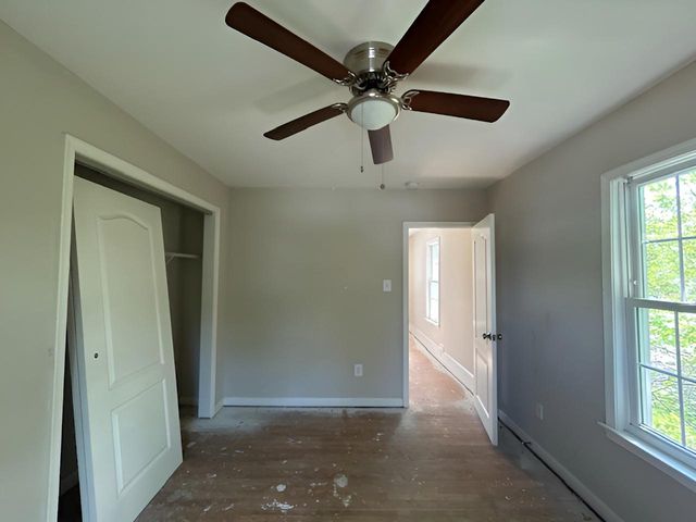 20 E WOODLAND AVE, Pitman, NJ 08071