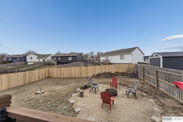 5306 S 190th Terrace, Omaha, NE 68135