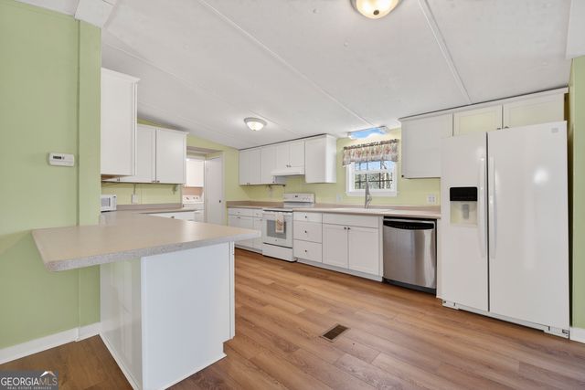 163 Edgewater Drive, Eatonton, GA 31024