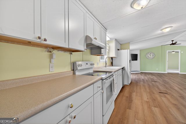 163 Edgewater Drive, Eatonton, GA 31024