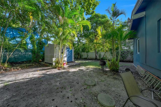 3577 Charles Avenue, Miami, FL 33133