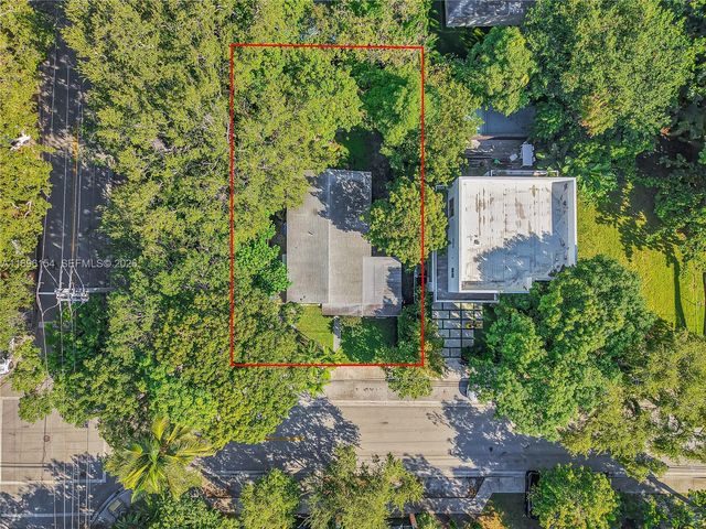 3577 Charles Avenue, Miami, FL 33133