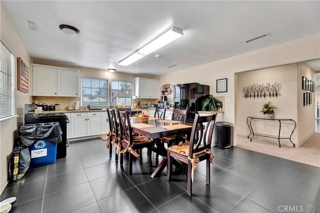 209 E I st, San Bernardino, CA 91764