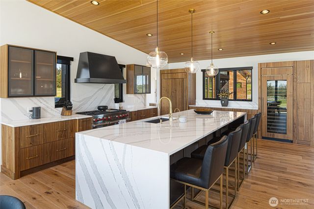166 Montrose Place, Friday Harbor, WA 98250