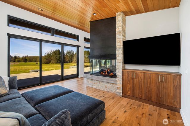 166 Montrose Place, Friday Harbor, WA 98250