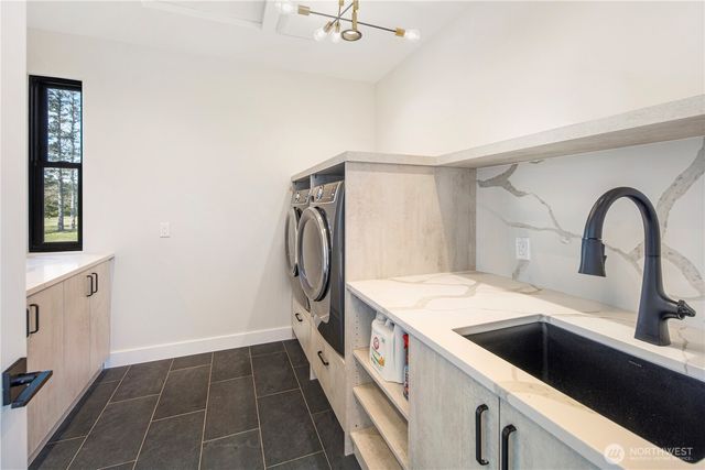 166 Montrose Place, Friday Harbor, WA 98250