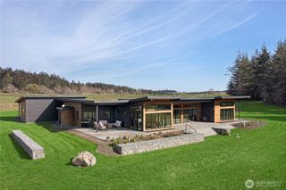 166 Montrose Place, Friday Harbor, WA 98250