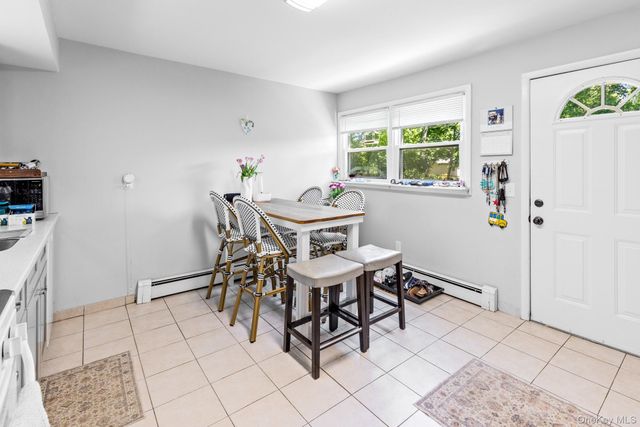 1220 Youngs Avenue, Southold, NY 11971
