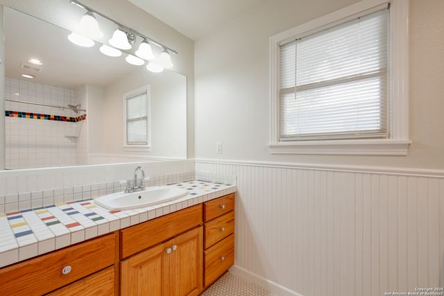 147 BREES BLVD, San Antonio, TX 78209