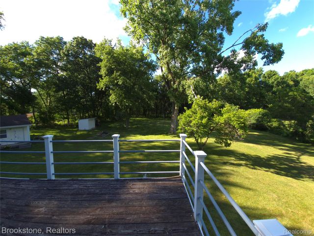 4890 Whipple Lake Road, Independence Charter Township, MI 48348