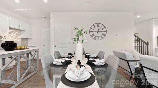 2126 10th Street SE, Hickory, NC 28602
