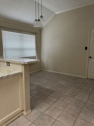 3214 Mark Lane, Midland, TX 79707