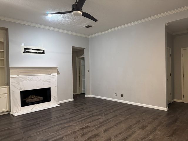 3214 Mark Lane, Midland, TX 79707