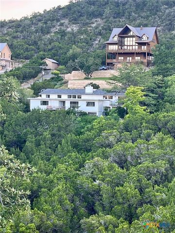 1820 Triple Peak Drive, Canyon Lake, TX 78133