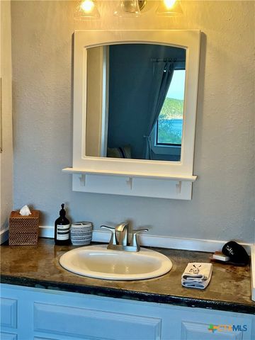 1820 Triple Peak Drive, Canyon Lake, TX 78133