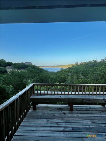1820 Triple Peak Drive, Canyon Lake, TX 78133