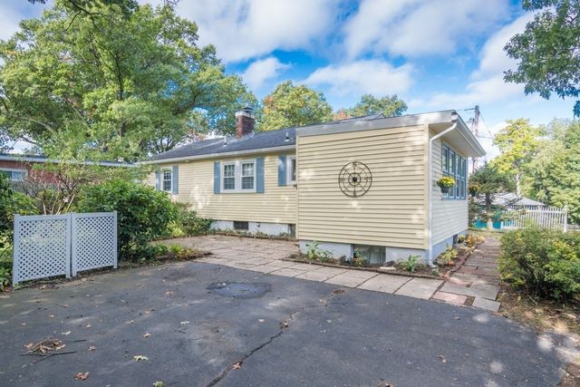 63 Martha Street, Chicopee, MA 01020