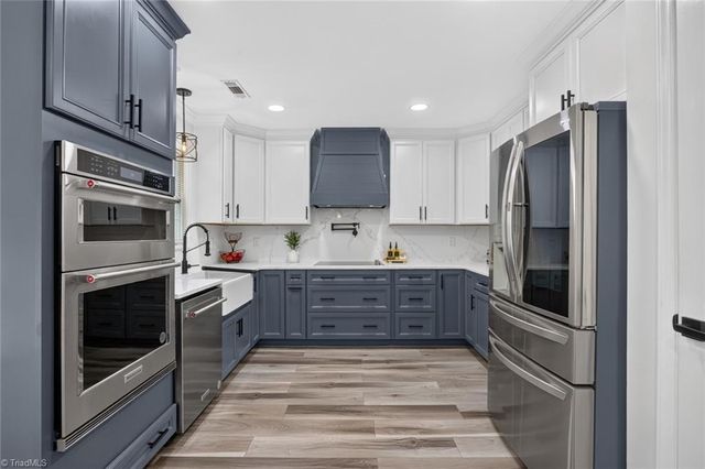 4000 Loch Mere Road, High Point, NC 27265