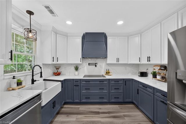4000 Loch Mere Road, High Point, NC 27265