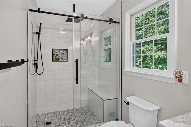 4000 Loch Mere Road, High Point, NC 27265