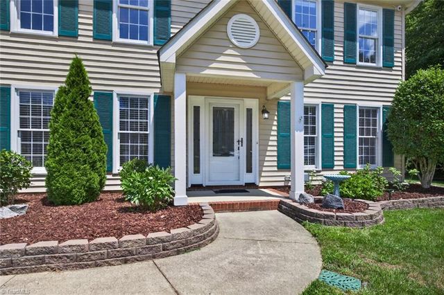4000 Loch Mere Road, High Point, NC 27265