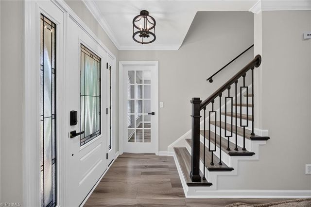 4000 Loch Mere Road, High Point, NC 27265