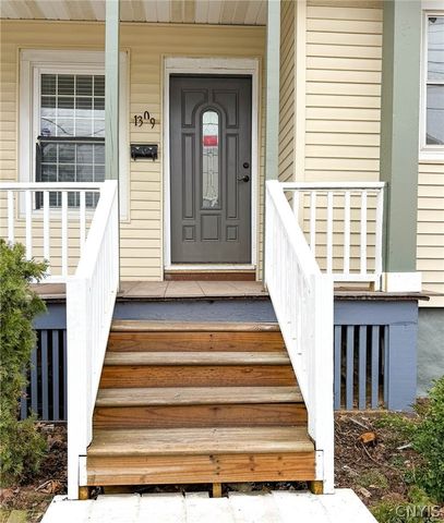1309 Butternut Street, Utica, NY 13502