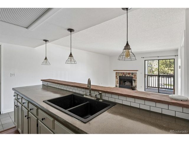 9662 Brentwood Way 205, Broomfield, CO 80021