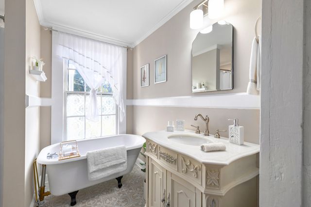 202 N Salem Avenue, Sumter, SC 29150