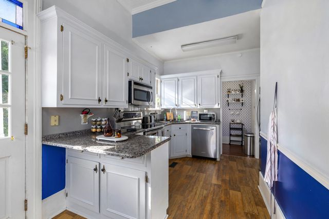 202 N Salem Avenue, Sumter, SC 29150