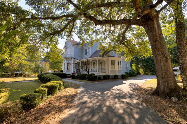 202 N Salem Avenue, Sumter, SC 29150