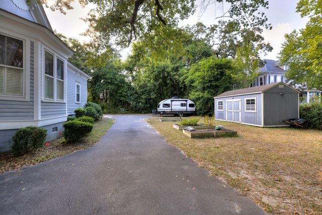 202 N Salem Avenue, Sumter, SC 29150