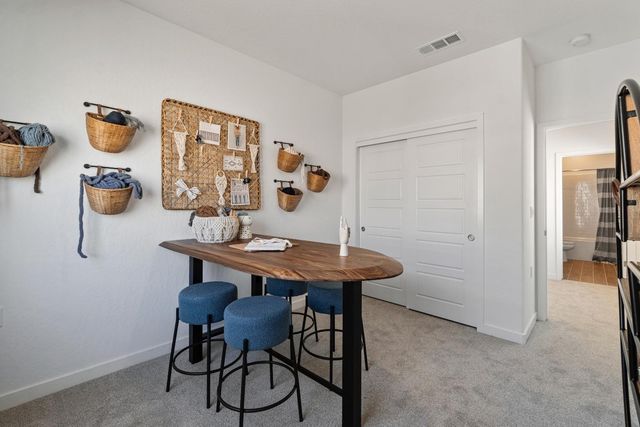 1059 Springtime Avenue, Clovis, CA 93619