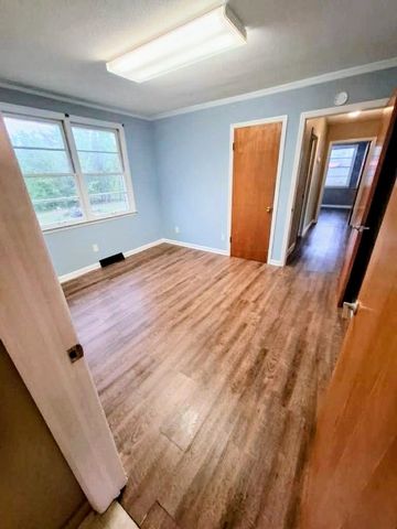 2130 Hampton Road, Wellford, SC 29385