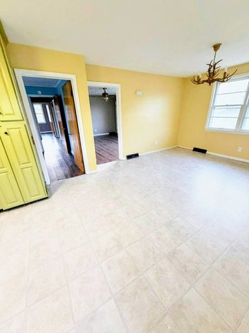 2130 Hampton Road, Wellford, SC 29385