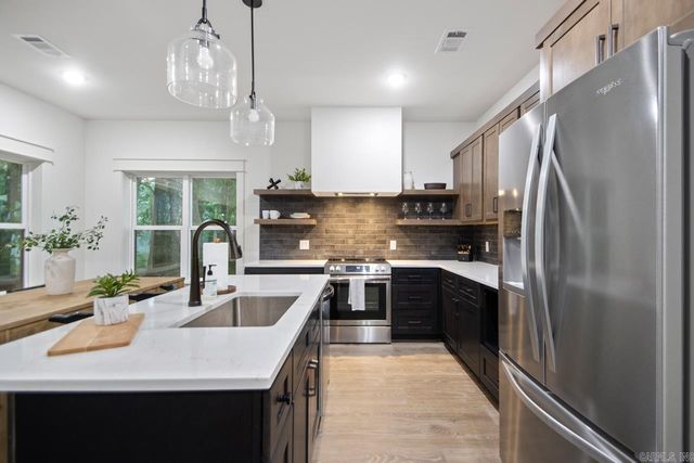 197 Sunshine Lane, Pangburn, AR 72121