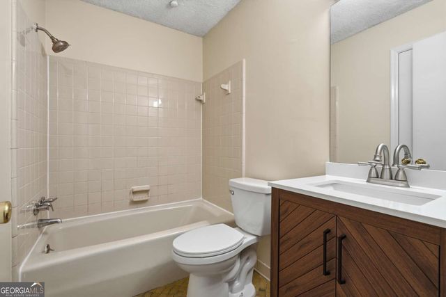 1935 E Buckeye Street, Cumming, GA 30040