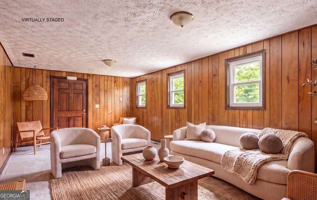 1935 E Buckeye Street, Cumming, GA 30040