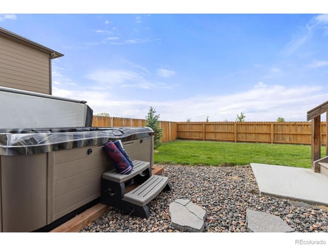 2410 Pineywoods Street, Mead, CO 80542