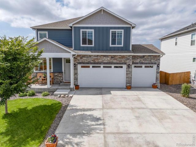 2410 Pineywoods Street, Mead, CO 80542