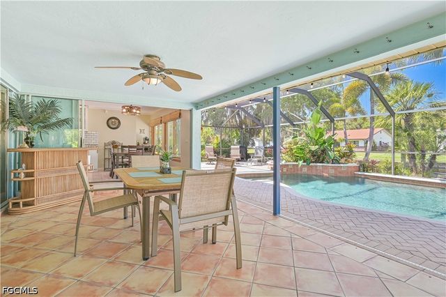1910 Oak DR, Alva, FL 33920