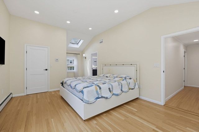 138 Tolman St, Newton, MA 02465