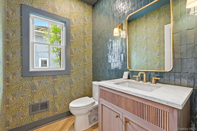 227 Central Avenue, Rye, NY 10580