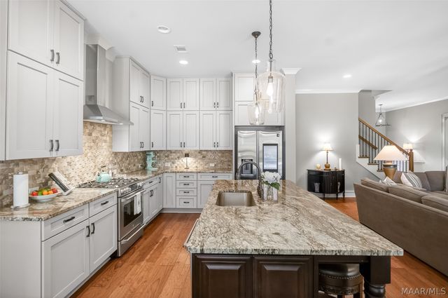 9536 Crescent Lodge Drive, Pike Road, AL 36064