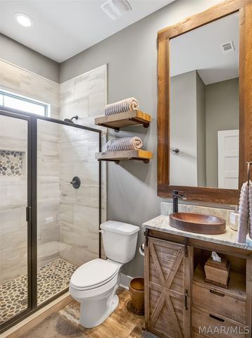 9536 Crescent Lodge Drive, Pike Road, AL 36064