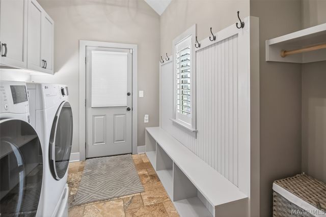 9536 Crescent Lodge Drive, Pike Road, AL 36064