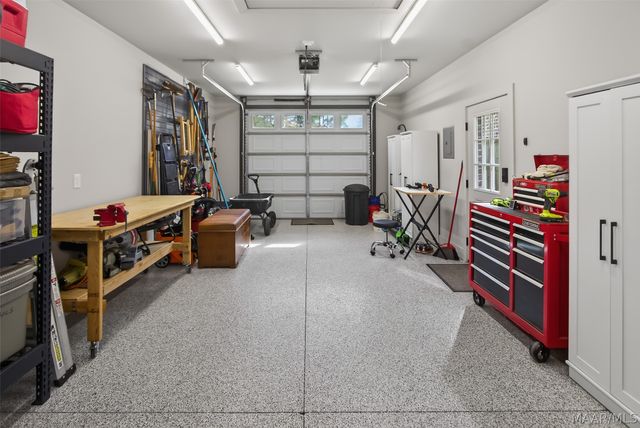 9536 Crescent Lodge Drive, Pike Road, AL 36064