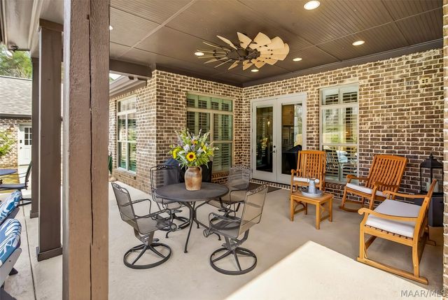 9536 Crescent Lodge Drive, Pike Road, AL 36064