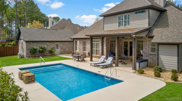 9536 Crescent Lodge Drive, Pike Road, AL 36064