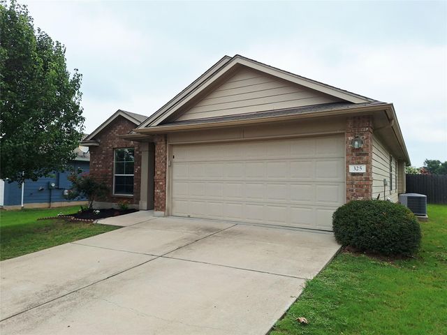 325 Comal RUN, Hutto, TX 78634